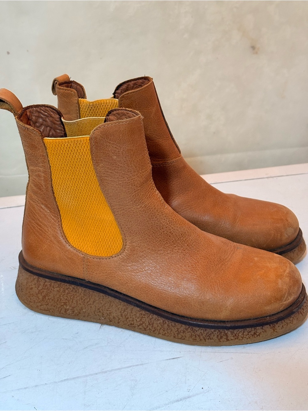 Men's Chelsea Boots in Tan with Yellow Elastic Panels